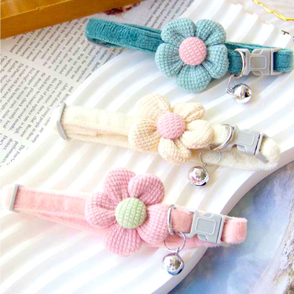 Dog / Cat Collar each NWT